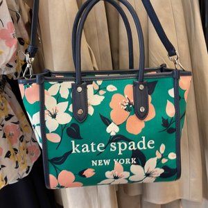 Kate Spade Small Tote Crossbody Bag Lily Blooms Green Multi